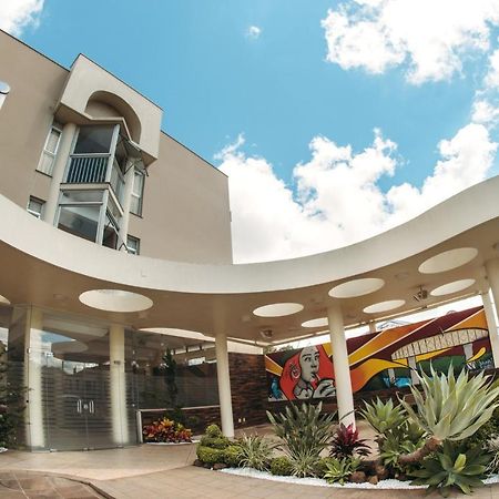 Hotel Cavera Alegrete Kültér fotó