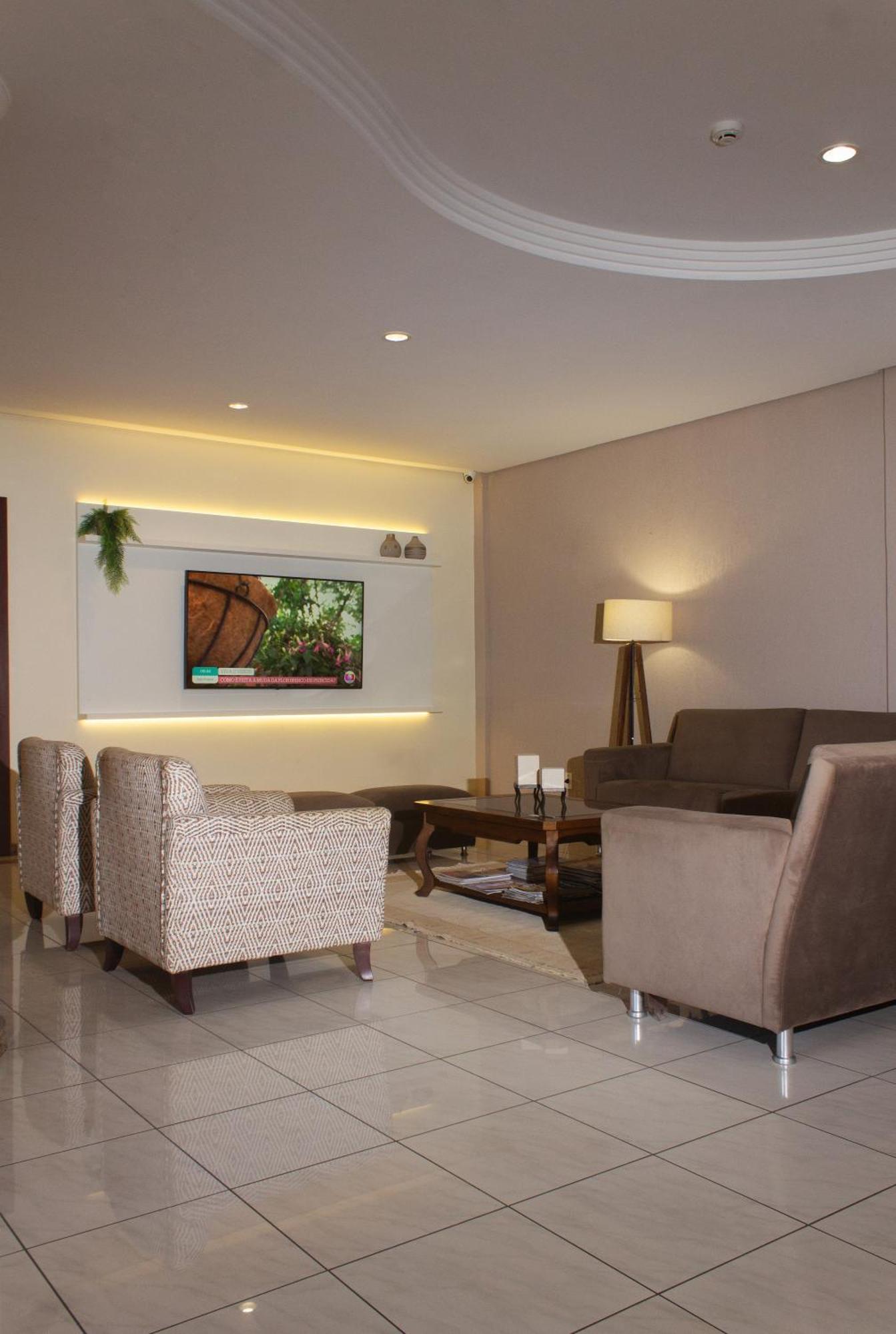Hotel Cavera Alegrete Kültér fotó